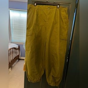 Target women’s high rise cargo pants / Future Collective